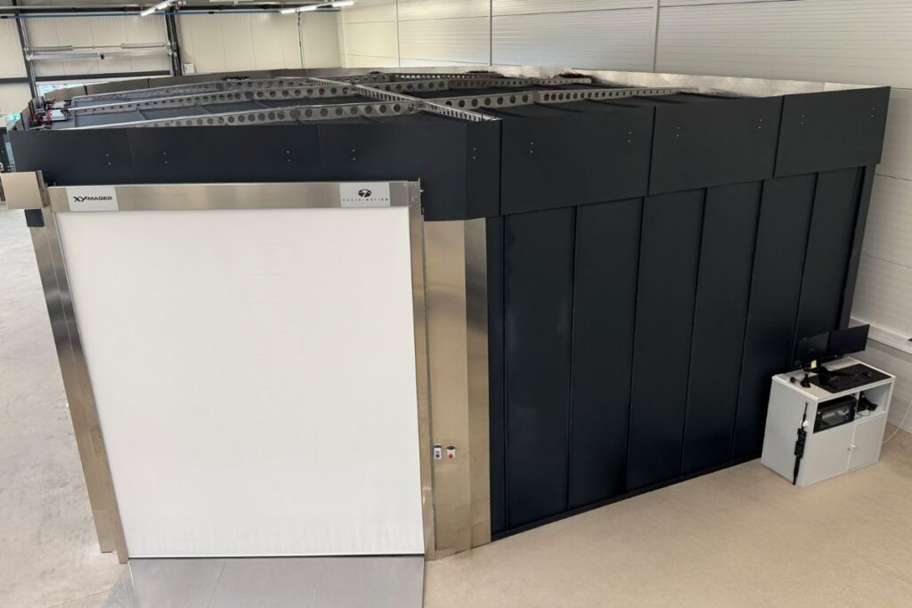 Studioinstallation mit LED-Wand bei Cotra Autotransport AG in der Schweiz